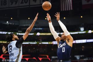 这显然是球 这显然是球