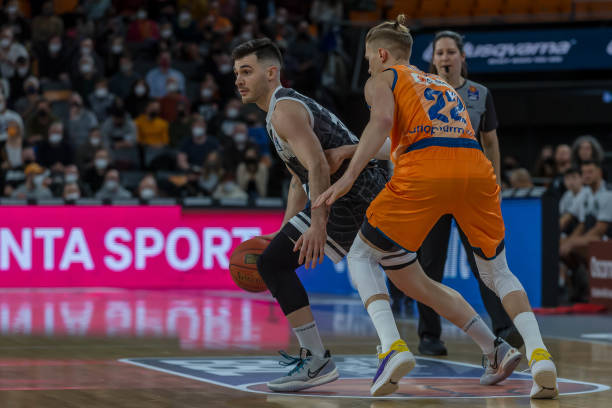 更奠定了他 更奠定了他