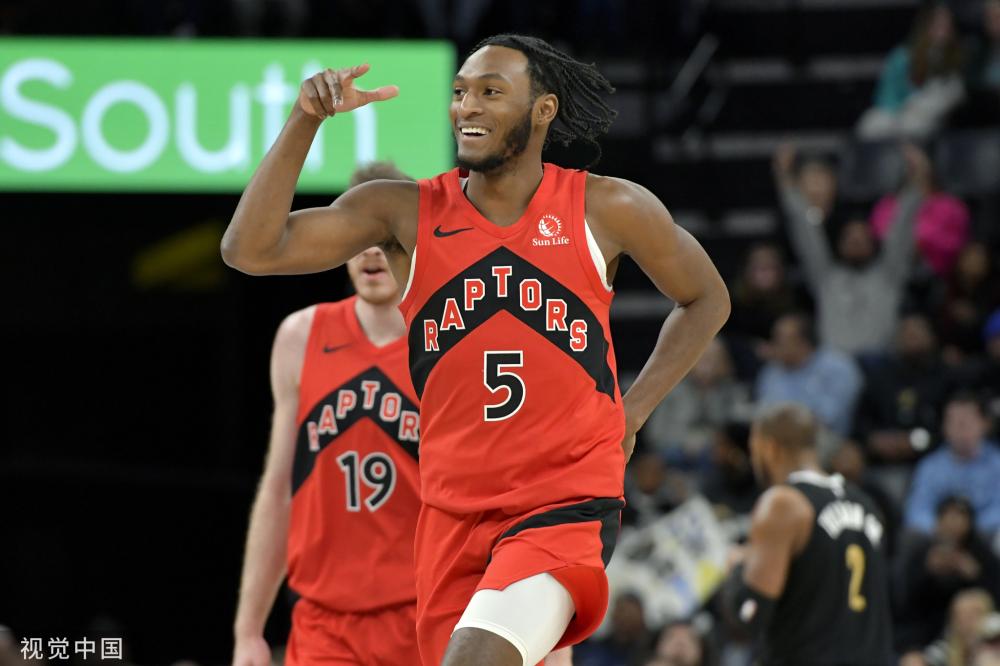 湖人两裁一 湖人两裁一